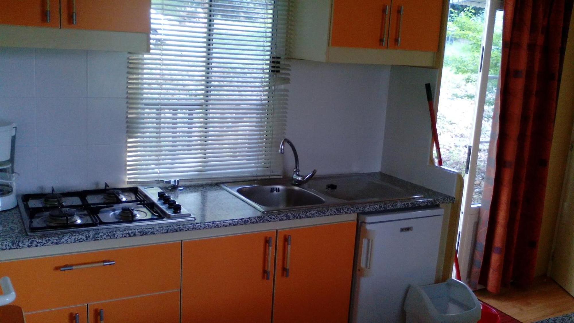 Adriacamp Mobile Homes Rosepineta * Rosapineta