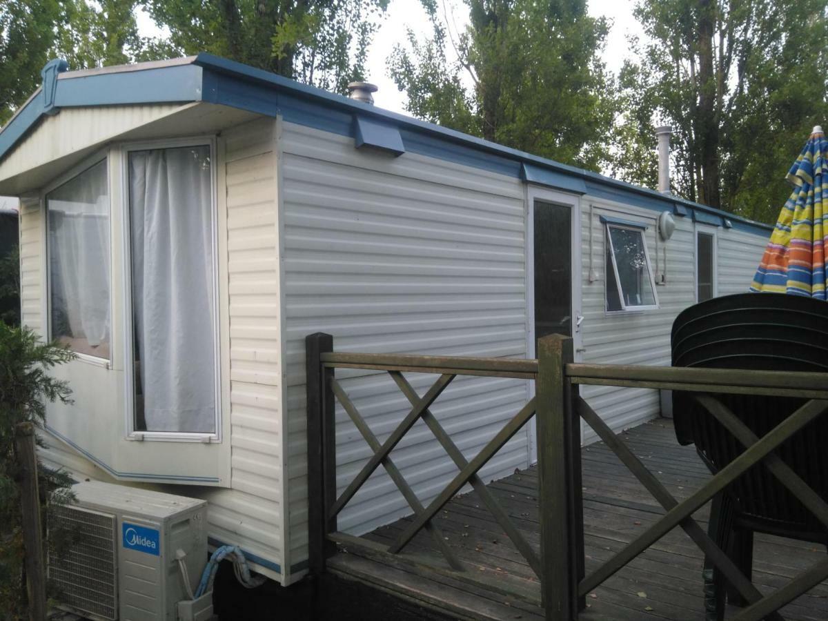 Adriacamp Mobile Homes Rosepineta * Rosapineta